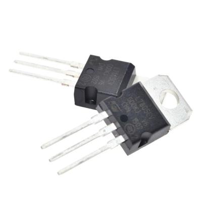 China Products TO-220 5V/1.5A L7805CV L7809CV L7812CV three-terminal voltage regulator electronic chip for sale