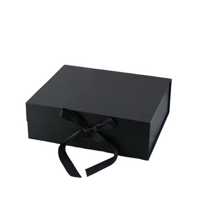 China Foldable/Simple/Luxury/Closed By Ribbon Factory Sale Widely Used Foldable Present Customizable Paper Various Gift Boxes With Bow for sale