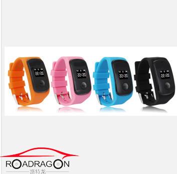 China Wasserdichter Armbanduhr IP67 GPS-Verfolger, blau/Rosa persönliches GPS Bacelet zu verkaufen