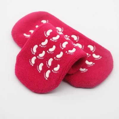 China Moisturizing Spa Silicon Gel Socks Sustainable Silicone Cooling Socks for sale