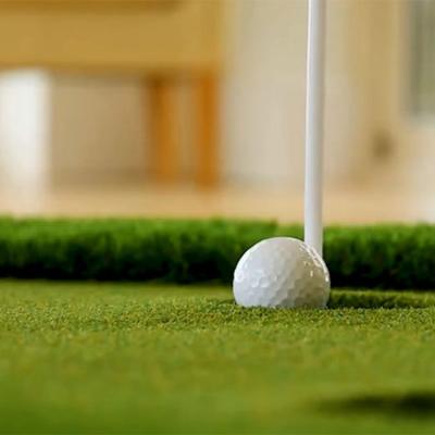 Cina Terreno artificiale per golf verde da 13 mm per eventi sportivi con 230 punti/m e 6500 Dtex in vendita