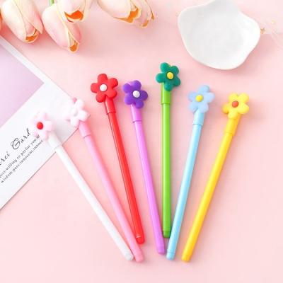 China New Normal Creative Promotional Stationery Small Cute Flower Shaped Kawaii Gel Pen for sale