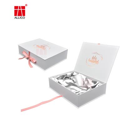 China Custom Logo Recyclable Luxury Gift Wig Hair Extension Packaging Paper Box With Satin Insert for sale