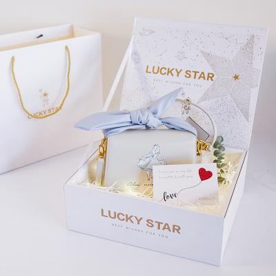 China LUCKY Logo STAR White Gift Box Recyclable Wholesale Printing Stamping Cardboard Packaging Boxes for sale