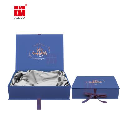 China Recyclable High Quality Blue Custom Luxury Packaging Boxes Apparel Paper Clothes Gift Box for sale