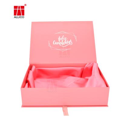 China Recyclable Custom Large Pink Packing Box Boxes For Clothes Women Packing With Ribbon for sale