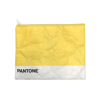 China Custom Logo Print Reusable Dupont Tyvek Paper Zipper Pouch Storage Bag Customized for sale