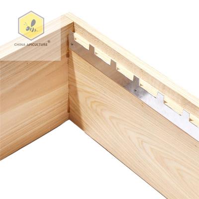 China China Bee Farm Metal Beekeeper Tool Plastic Bee Hive Frame Spacer for sale