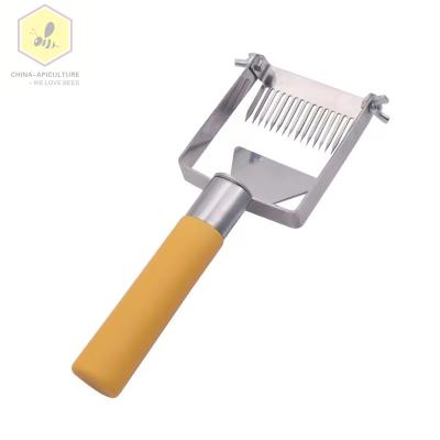 China Adjustable Plastic Handle Honey Uncapping Fork Honeycomb Honey Bee Farm Beekeeping Fork Scrape Uncapper Beekeeping for sale