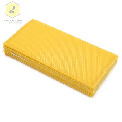 China Bee Farm Beekeeping Tools Beekeeping Natural Base Apiary Langstroth Beeswax Foundation Pure Sheet for sale