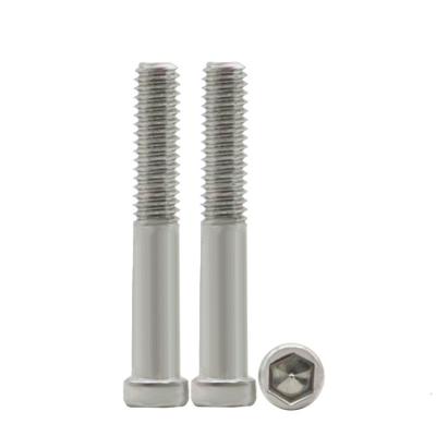 China Around Cylindrical Main Tooth M2.5 * 304 Stainless Steel Thin Thick Alveolus Screw Small Half Hex Tornillo Rod Parafuso 16 Caps for sale