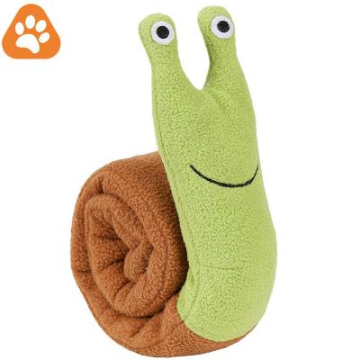 China Cute Stocked Fashion Design Driver Toy Squeaky Interactive Snails Snuffle Training Puzzle Dog Plush Toys for sale