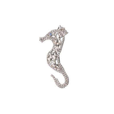 China Cute gold fashion cartoon seahorse brooch for girls wholesale brooch for sale