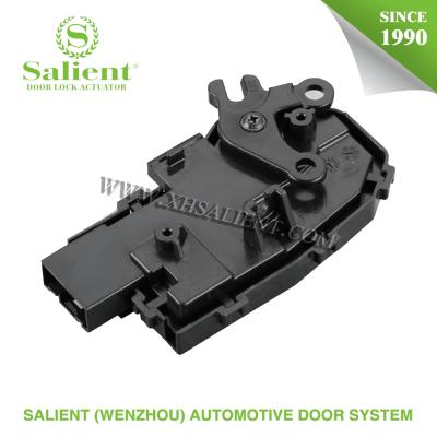 China OPEN AND CLOSE DOOR supplier direct sale 81320-0u0304 car door lock door lock trigger middle parts for sale