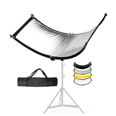 China U Shape U Curved Reflector Portrait Headshot Photography Studio Ribbon White Black U-Typed Reflector Snap Reflector for sale