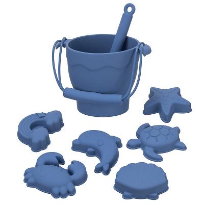 China Kids Play New BPA Free Portable 8pc Silicone Sand Bucket Toys Beach Customized Toy Bucket Pail Spade Kids Silicone Set for sale