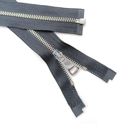 China #3 Nickel Free Customized Auto-Lock Open Zipper Black Metal Zipper With Zipper Pulls for sale