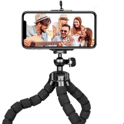 China Mobile phone wireless remote holder tripod holdere camera gopros sale hot accessory Wireless Mini Flexible Tripod Sponge Octopus for sale