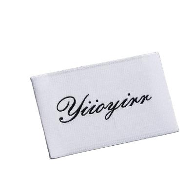 China Sustainable Custom Design Double Sided Eco Friendly Woven Woven Label Etiqueta Ropa Codigo Bidi Wovan Label for sale