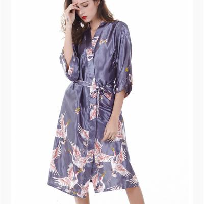 China Summer New Designs Women's Pajamas Satin Long Robes Bathrobe Ladies Silk Kimono Robe QUICK DRY Sleepwear for sale