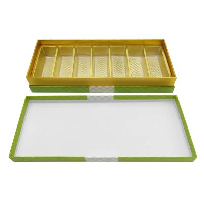 China Caramelos personalizados Regalo de calidad alimenticia Caja de cartón Panadería Pastel Donuts Galletas Caja de embalaje con bandeja de plástico embalaje insert en venta