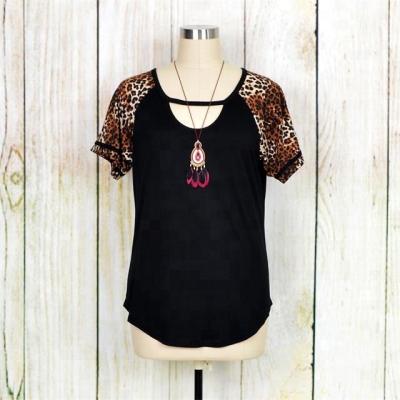 China Anti-Shrink women leopard sleeves baseball raglan tee shirt wholesale for sale