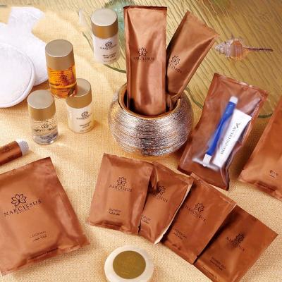 China Home Hotel Spa Hotel Promotional Amenities Hotel Amenities Standard Moving Set for sale