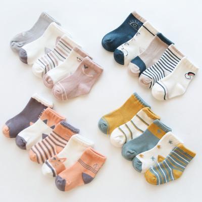 China 2023 QUICK DRY spring and summer cartoon cotton boys and girls baby children's cute combed socks wholesale for sale