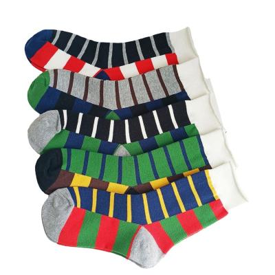 China QUICK DRY men's ins plaid cotton athletic fashion knitted socks wholesale socks for sale