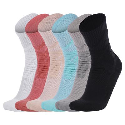 China Wholesale Breathable Professional Gym Socks Thickened Ball Socks Ant-Slip Professional Sports Knocks Sweat-Absorption Wear-Resistant for sale