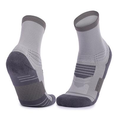 China Wholesale Children's Basketball Socks Anti-slip Professional High Tops Professional Children's Sports Breathable Socks for sale