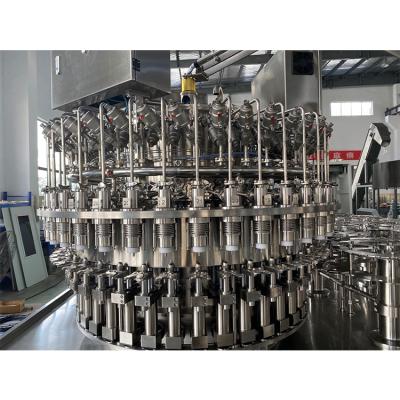 China Fully Automatic Rotary Bottle Blow Machine Rotating Water Filling Machine For Sale zu verkaufen