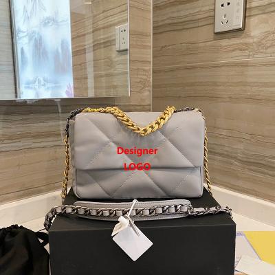 China 2022 Hot Selling 1:1 Wholesale Designer Handbags Messenger Bags Fashion Ladies Luxury Ladies Handbags from Lady Factory (5AAAAA) for sale