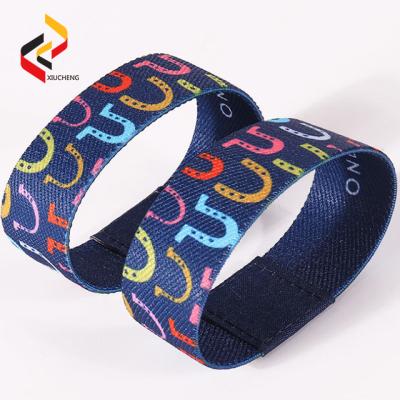 China Hotel resort access control 13.56MHz original classic classic waterproof/waterproof fabric elastic RFID tag 13.56MHz wristband for sale