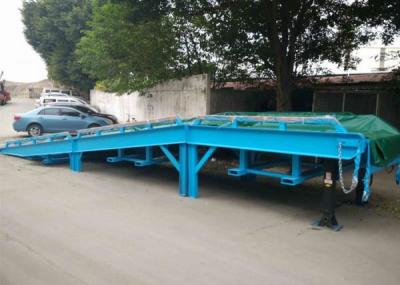 China Separated Forklift Mobile Yard Ramp , Portable Dock Ramp Steel Mesh Material for sale