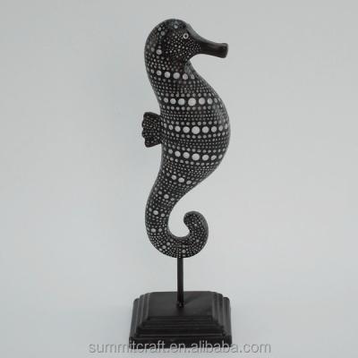 China Europe Sea Animal Resin Seahorse Figurine for sale