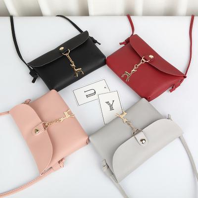 China Fashion Square PU Shoulder Bag Fawn Pendant Coin Purse Button Design Plain Leather Handbags For Women for sale