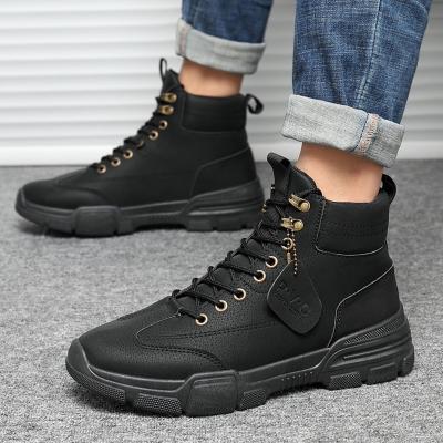 China 2022 Fashion Trend New Fashion Designs Sneakers For Men High Top Walking Boots Men's Shoes High Quality Men's Shoes Wholesale for sale