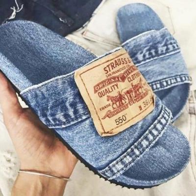 China Thick-soled flip flops letter sandals Sponge Cake Denim outer fashion use of new shoes trend 2022 fashionable women slippers for sale