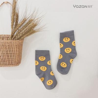 China Breathable Cute Socks Pattern Showa Series Cute Socks Funny Cartoon Socks For Kids for sale