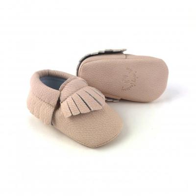 China Prewalker Lightweight Newborn Crib Shoes Mary Jane Shoes Super Fiber Leather Girls Tassels Shoes for sale