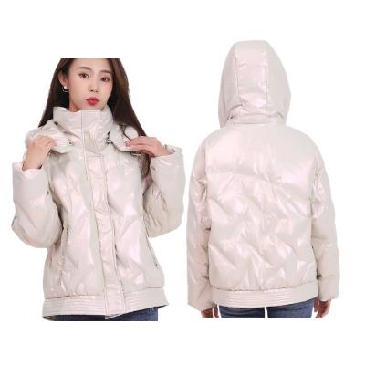 China Custom logo waterproof custom women's fluffy short cotton down jacket unisex loose winter women plus size down zipper jacket T025 for sale