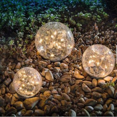 China Outdoor Garden Amazon Hot Sale LED Buried Solar Cracked Glass Globe Ball Light Lamp For Garden Decoration for sale