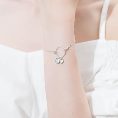 China FASHIONABLE Fashion Gift S925 Silver Girlfriend Charm Heart Shaped Bracelet for sale