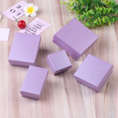 China Wholesale Lenny Pattern Jewelry Box Necklace Bracelet Earring Paper Purple Box Gift Packaging Box for sale