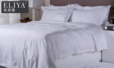 China Plain Sateen Luxury Hotel Bed Linen / Beautiful Duver Cover Sets for sale