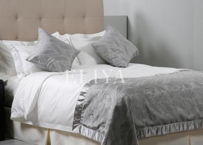 China Beautiful White Queen Size Luxury Hotel Bedding Sets with Cotton Embroidery Fabric for sale