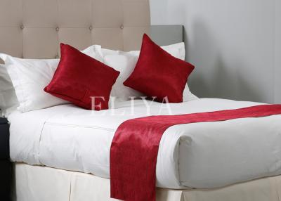 China 200TC King Size Hotel Bed Sheets With Polyester Red Runner , Contemporary Luxury Bedding for sale