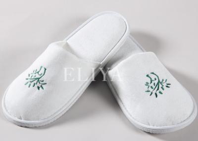 China Luxury Embroidery Logo Velour Disposable Hotel Slippers Hotel Accessories Toeless Slippers for sale