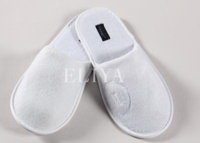 China Custom Hotel Bathroom Amenities Spa Slippers / Disposable House Slippers for Guest for sale